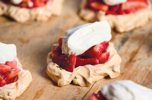 strawberry-citrus-pavlova